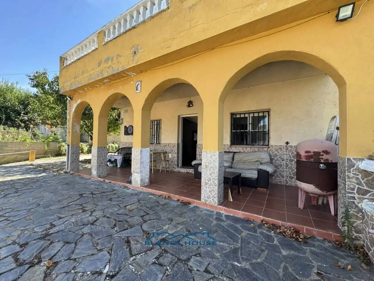 Casa con piscina en venta en Avenida Argimont 0, imagen 21