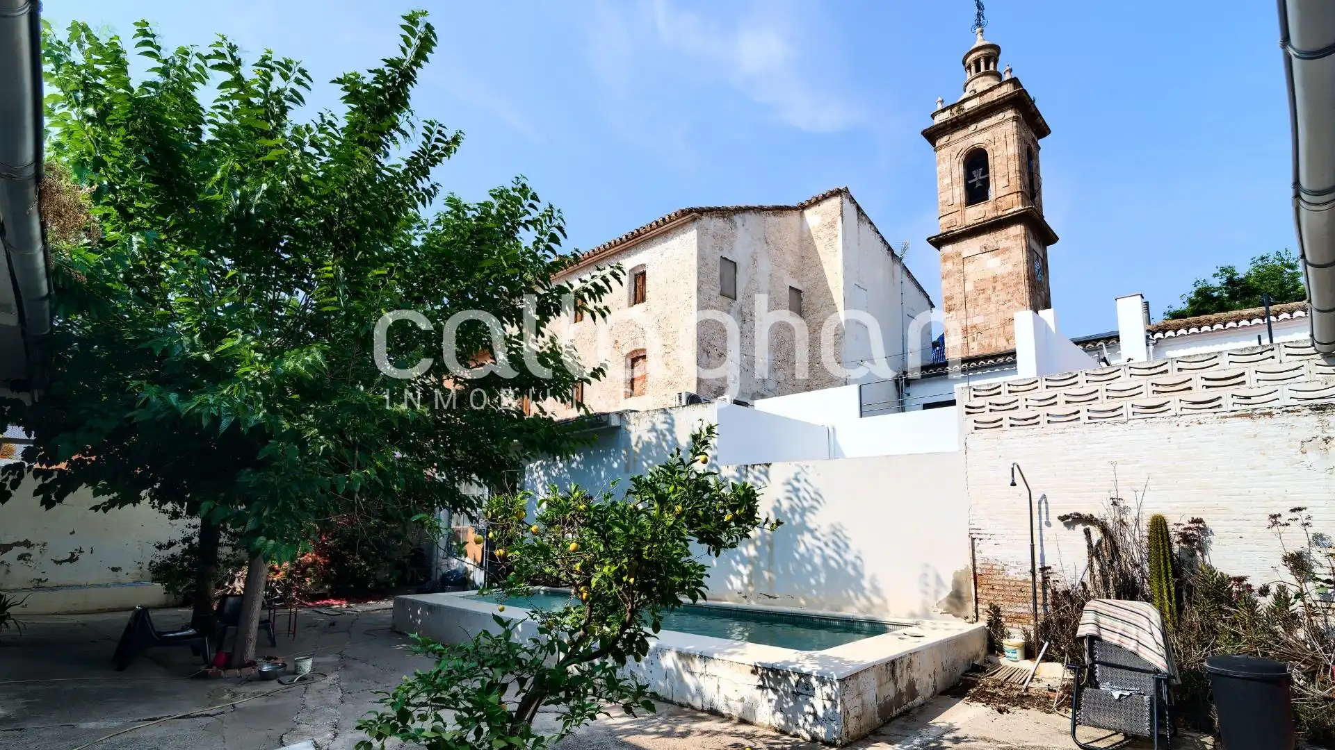 Vista exterior de Casa o chalet en venta en  Valencia Capital con Piscina
