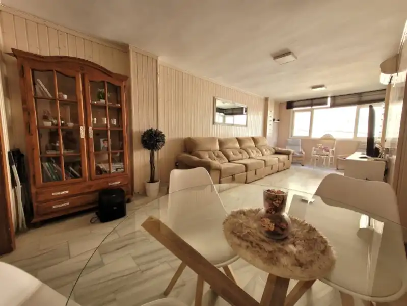 Piso en venta en Calle Jerez Perchet, 24, Cortijo Bazán - Los Casinis - Los Cipreses