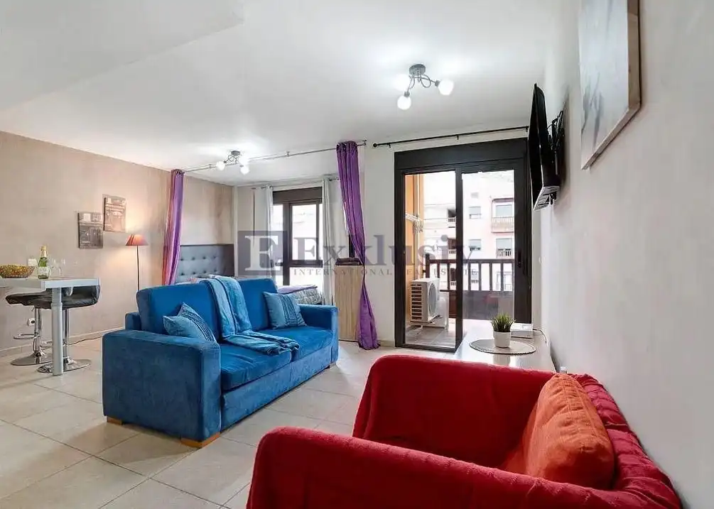 Study for sale in Palm - Mar