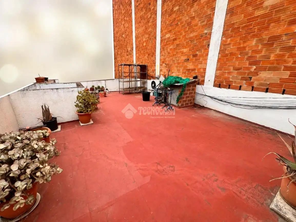 Flat for sale in Nou Barris, imagen 3