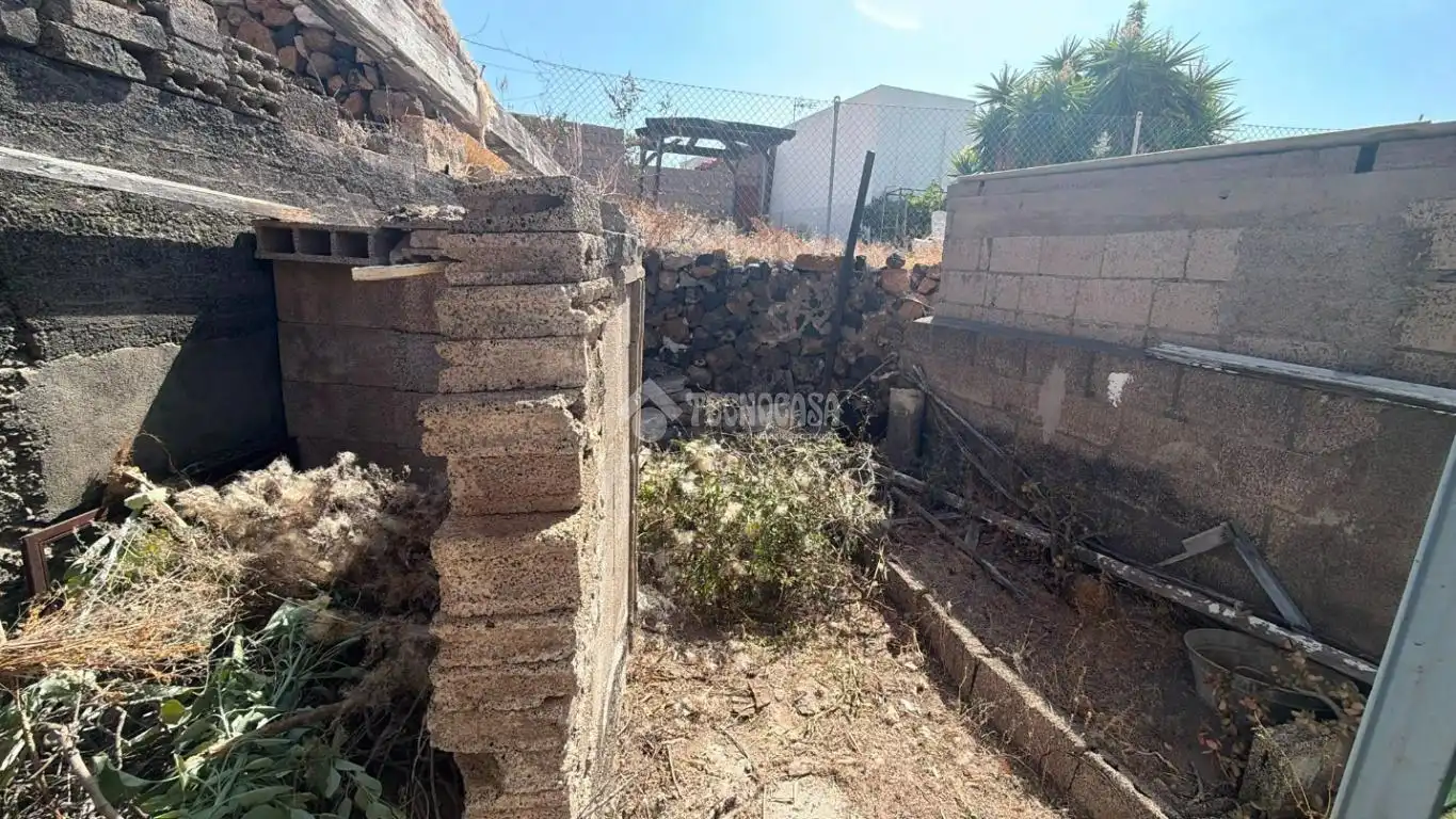 Casa o xalet en venda en Candelaria amb Jardí privat