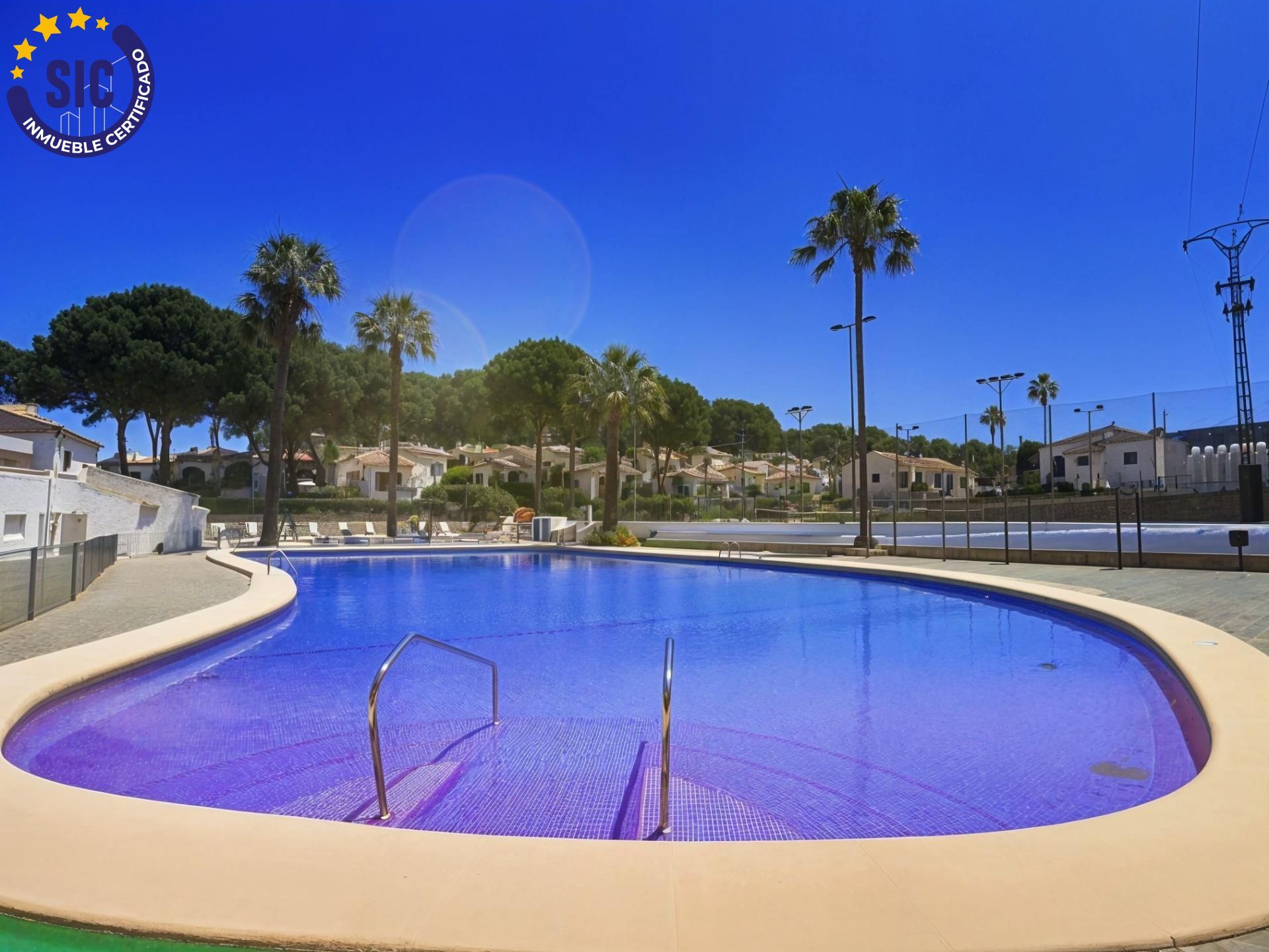 Piscina de Apartament en venda en Jávea / Xàbia amb Aire condicionat, Jardí privat i Piscina comunitària