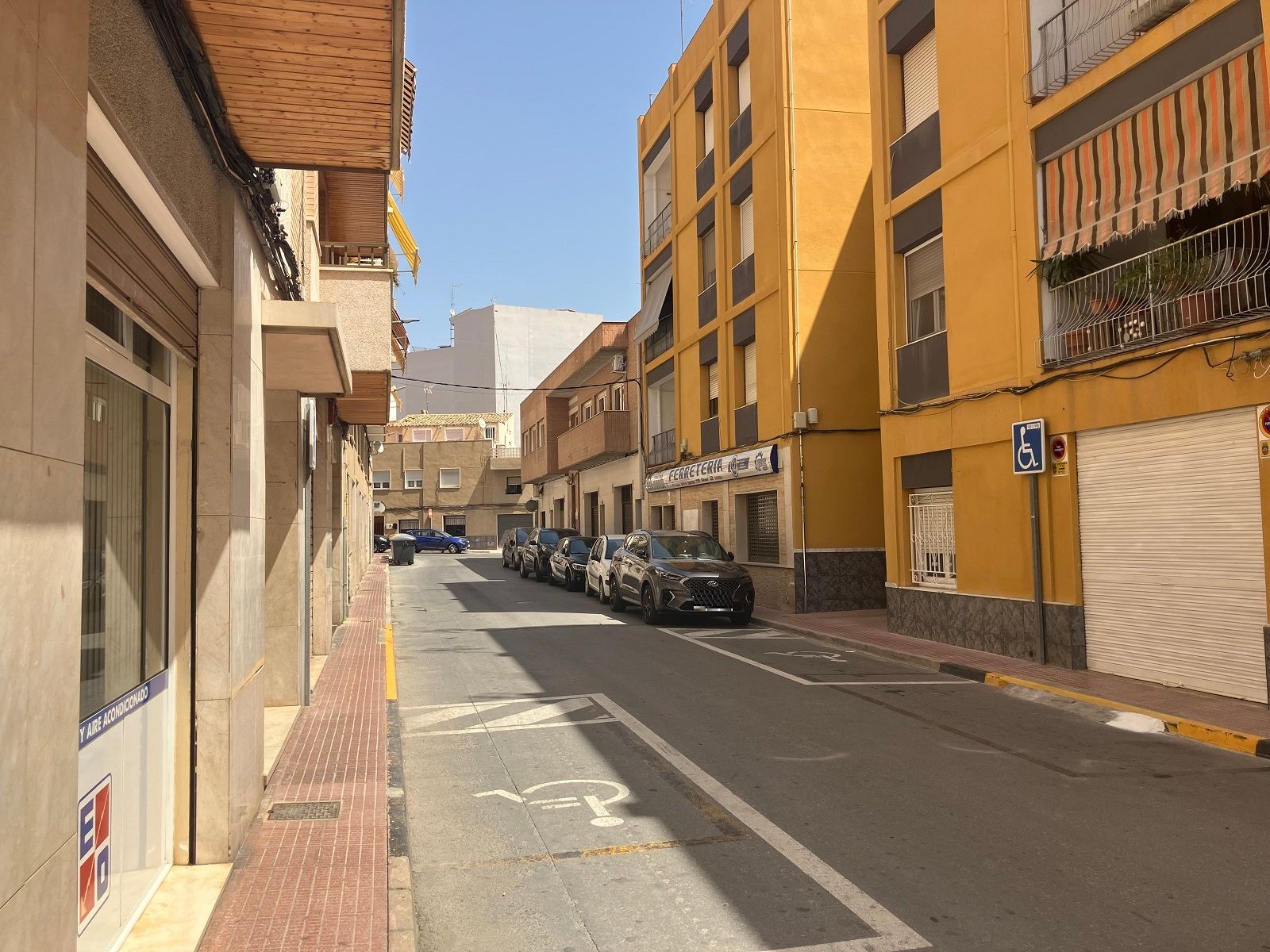 Exterior view of Premises for sale in Sax
