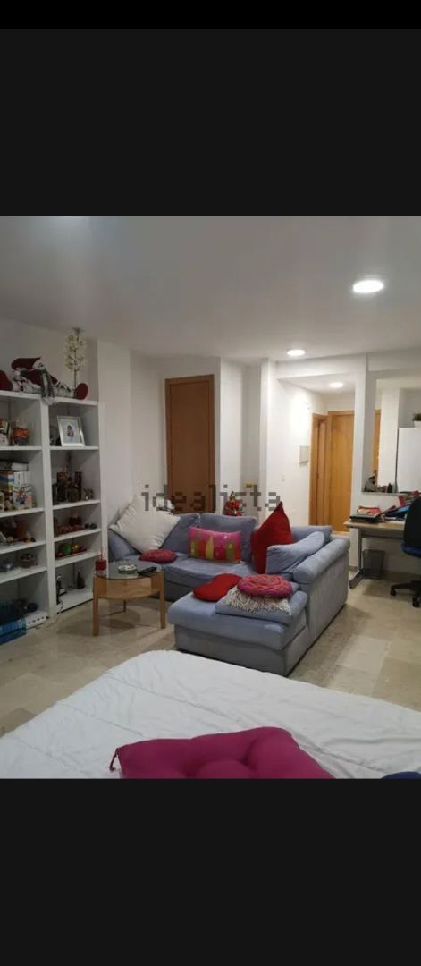 Living room of Study to rent in Sanlúcar la Mayor  with Air Conditioner, Storage room and Furnished