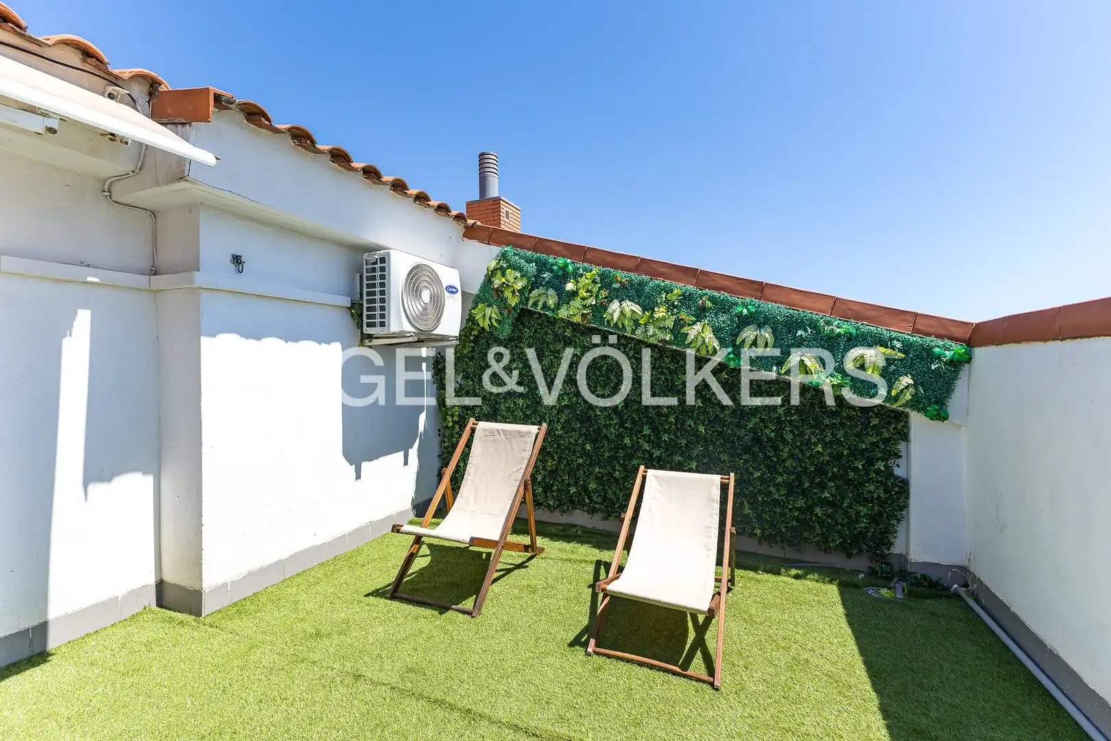 Terrassa de Àtic en venda en Castelldefels amb Aire condicionat, Calefacció i Jardí privat