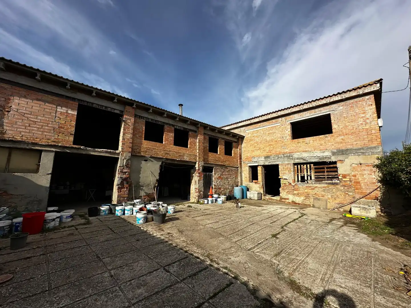 Vista exterior de Finca rústica en venda en Lleida amb Jardí privat, Terrassa i Traster