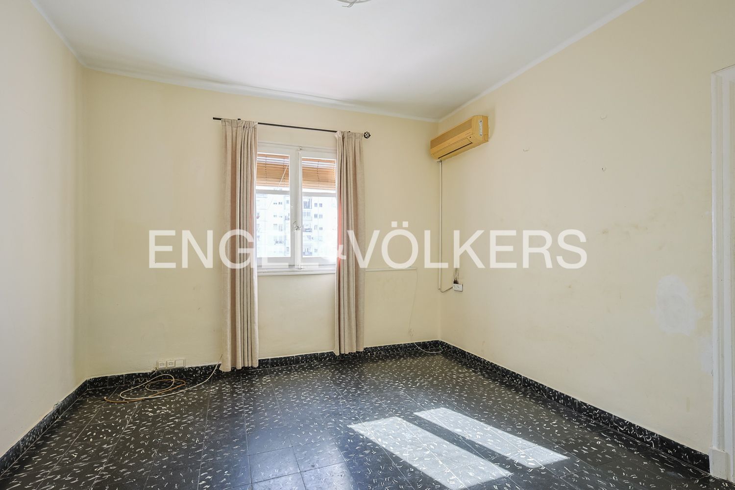 Apartamento en venta en  Valencia Capital con Aire acondicionado y Calefacción