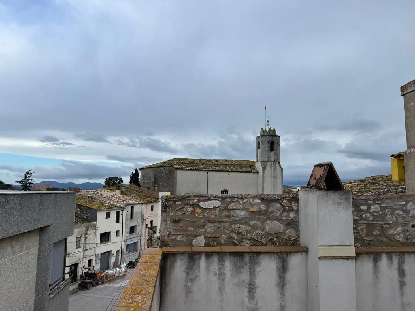Vista exterior de Casa adosada en venda en L'Armentera amb Calefacció, Terrassa i Balcó