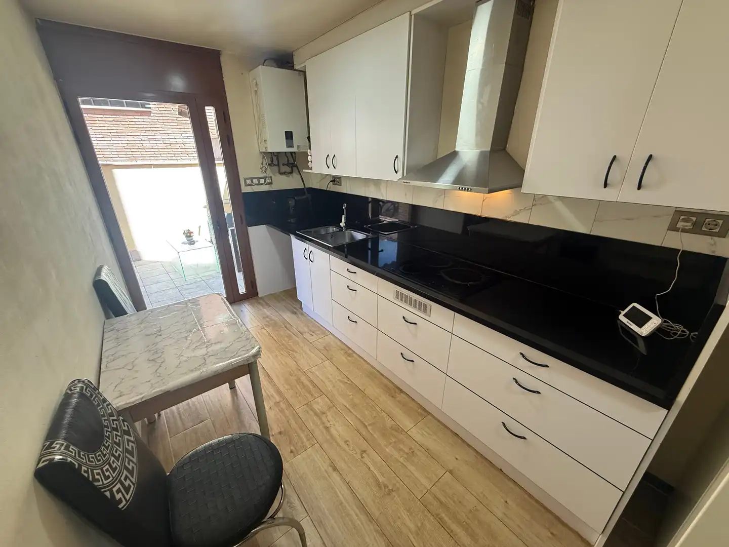 Cuina de Dúplex en venda en Tàrrega amb Aire condicionat, Calefacció i Parquet