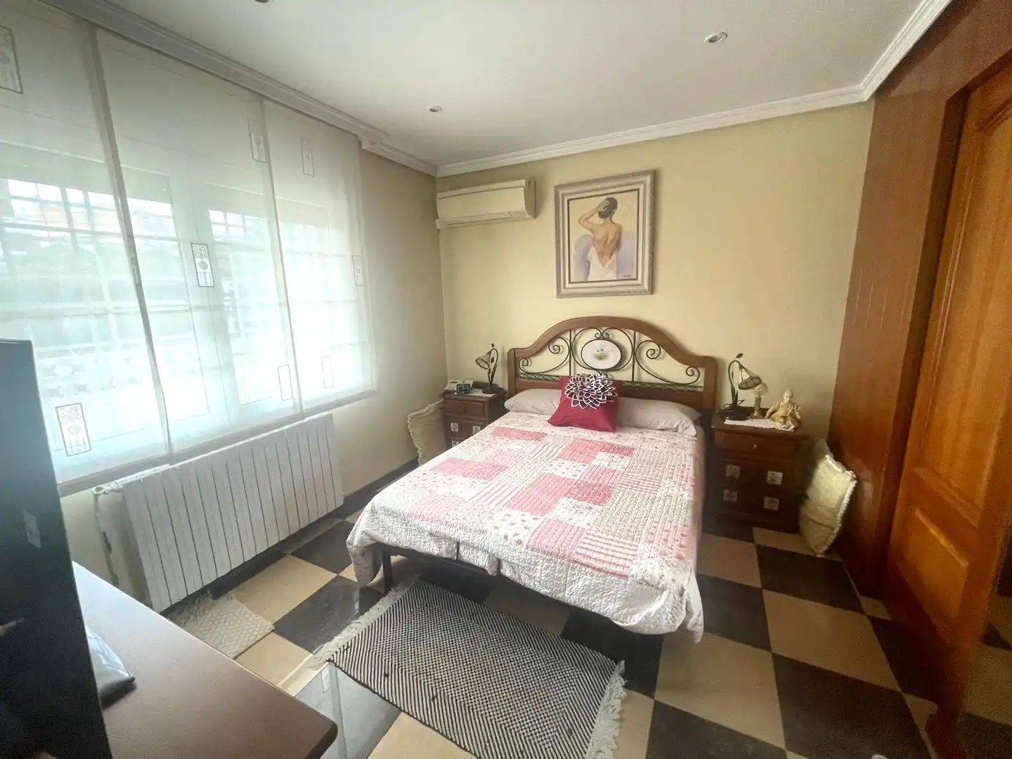 Dormitori de Casa o xalet en venda en Castellbisbal amb Terrassa i Piscina