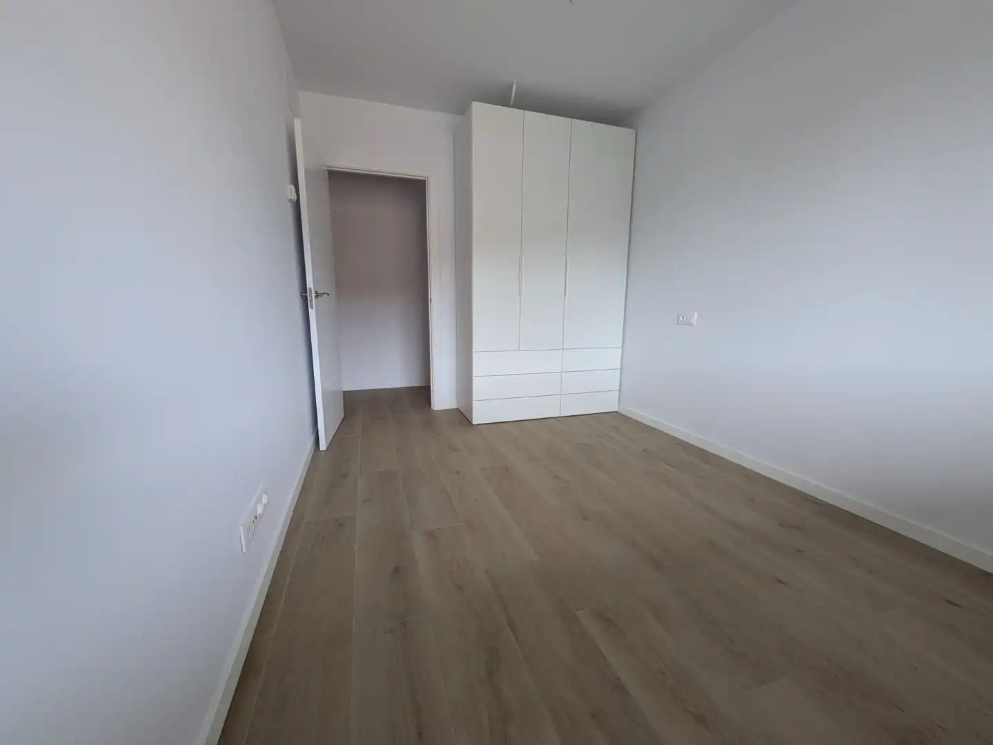 Habitación de Piso en venta en Donostia - San Sebastián  con Calefacción, Terraza y Trastero