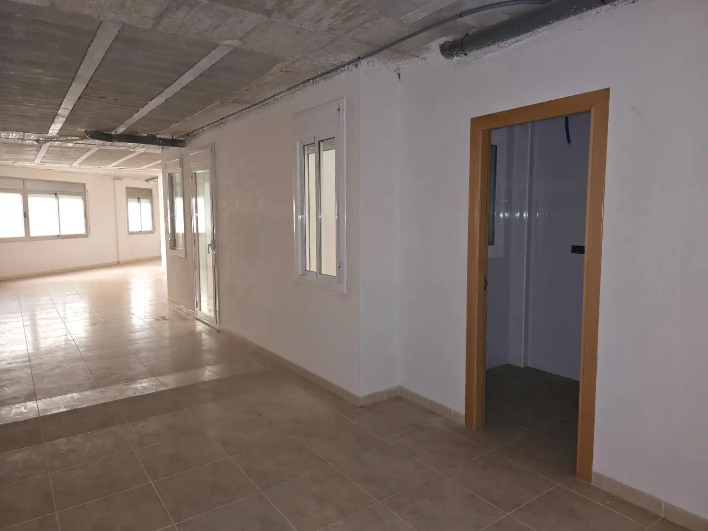 Business premises for sale in Nord, imagen 18