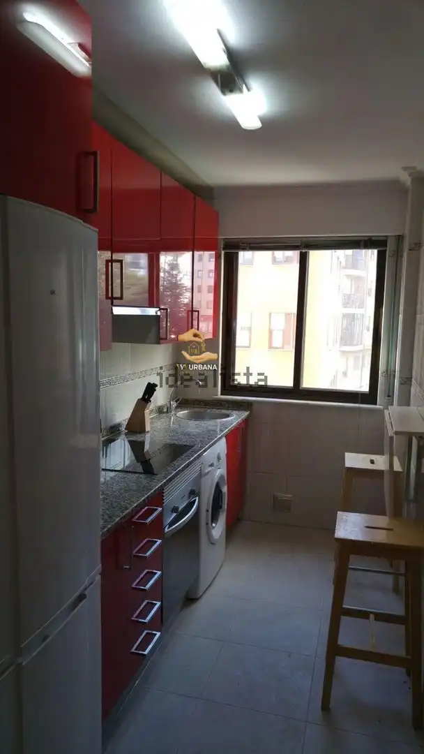 Cocina de Piso en venta en Salamanca con Calefacción, Terraza y Amueblado