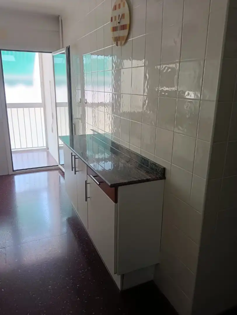 Cocina de Piso de alquiler en Lleida con Aire acondicionado, Amueblado y Lavadora