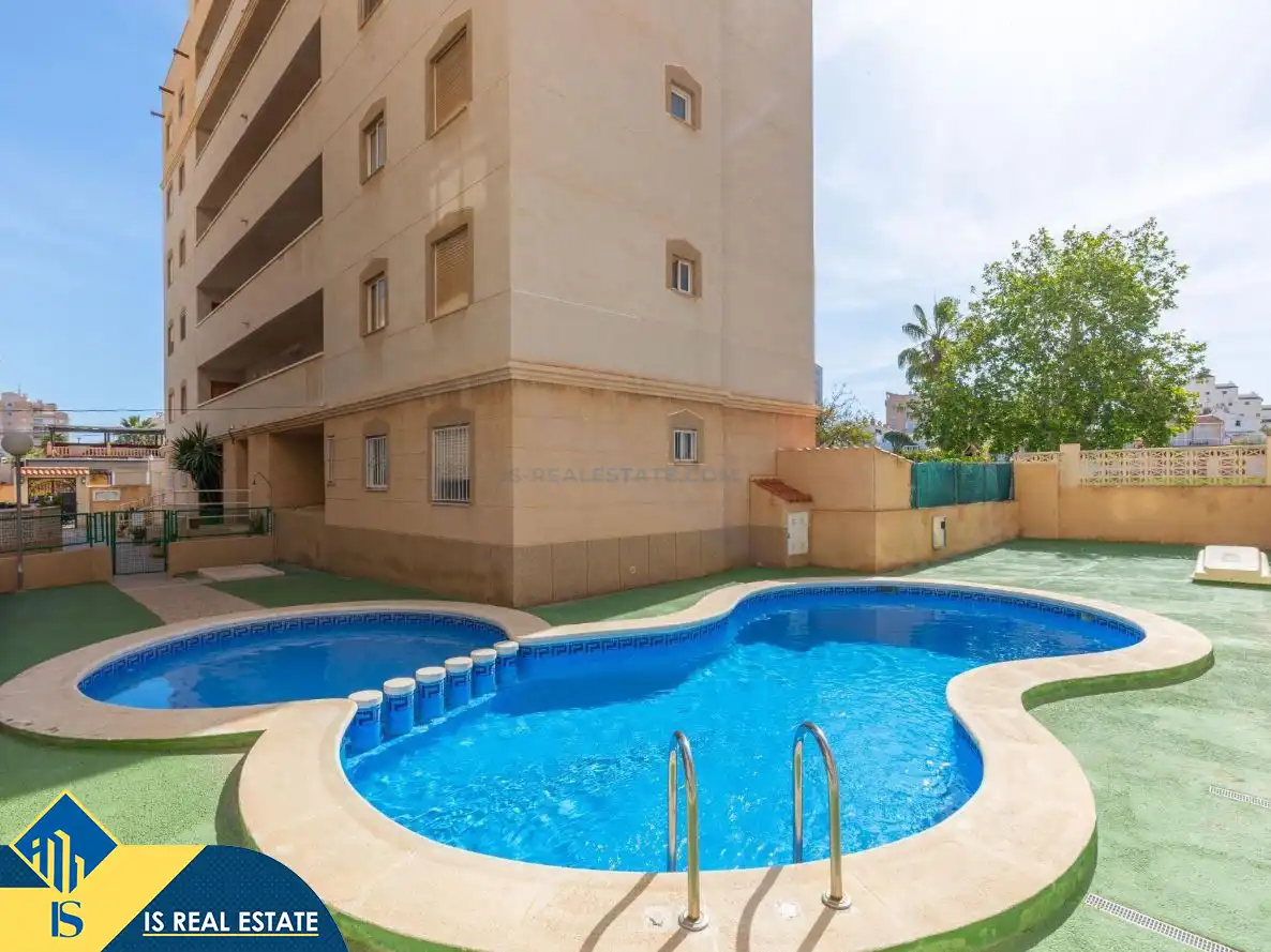 Apartament amb piscina en venda a Nueva Torrevieja - Aguas Nuevas, imagen 9
