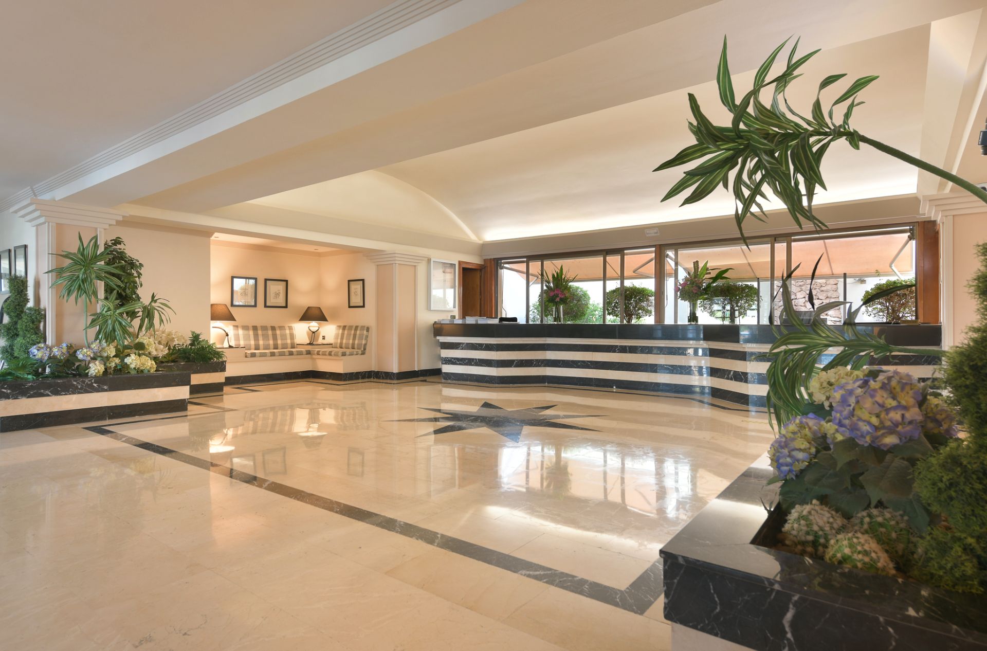 Apartament en venda en Marbella amb Aire condicionat, Terrassa i Moblat