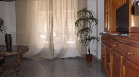 Foto 4 de Piso en venta en C. Almona de San Juan de Dios, Centro - Sagrario, Granada