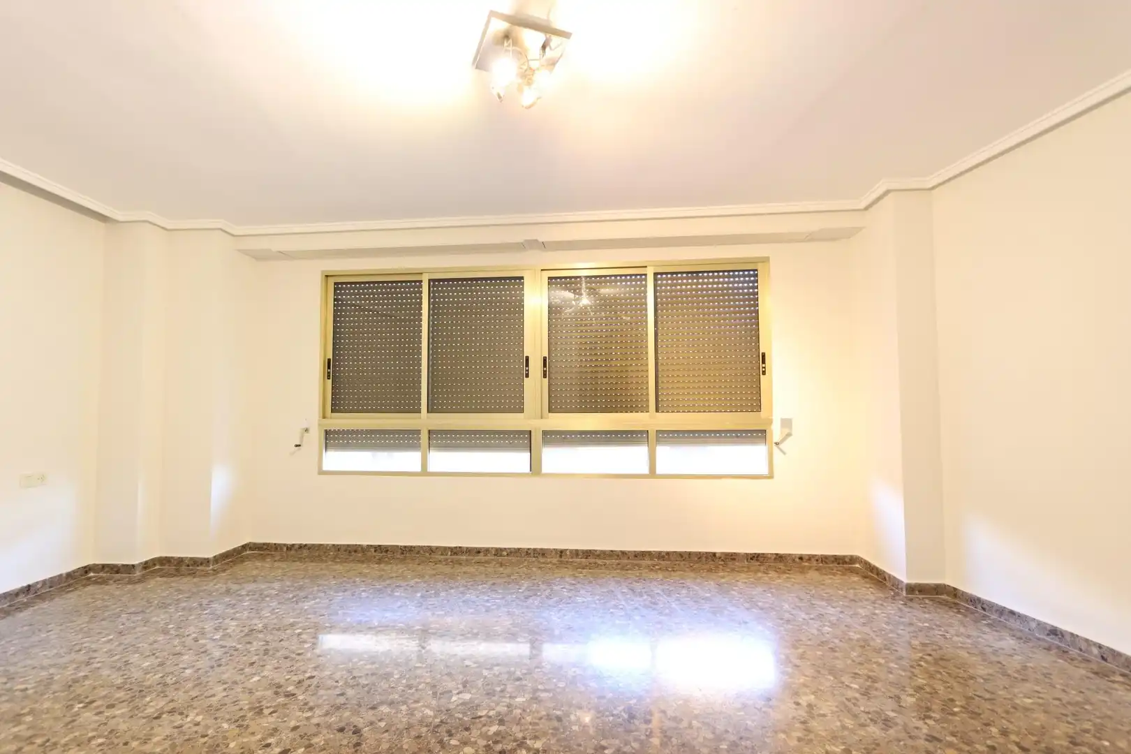 Flat for rent in Benaguasil  with Balcony