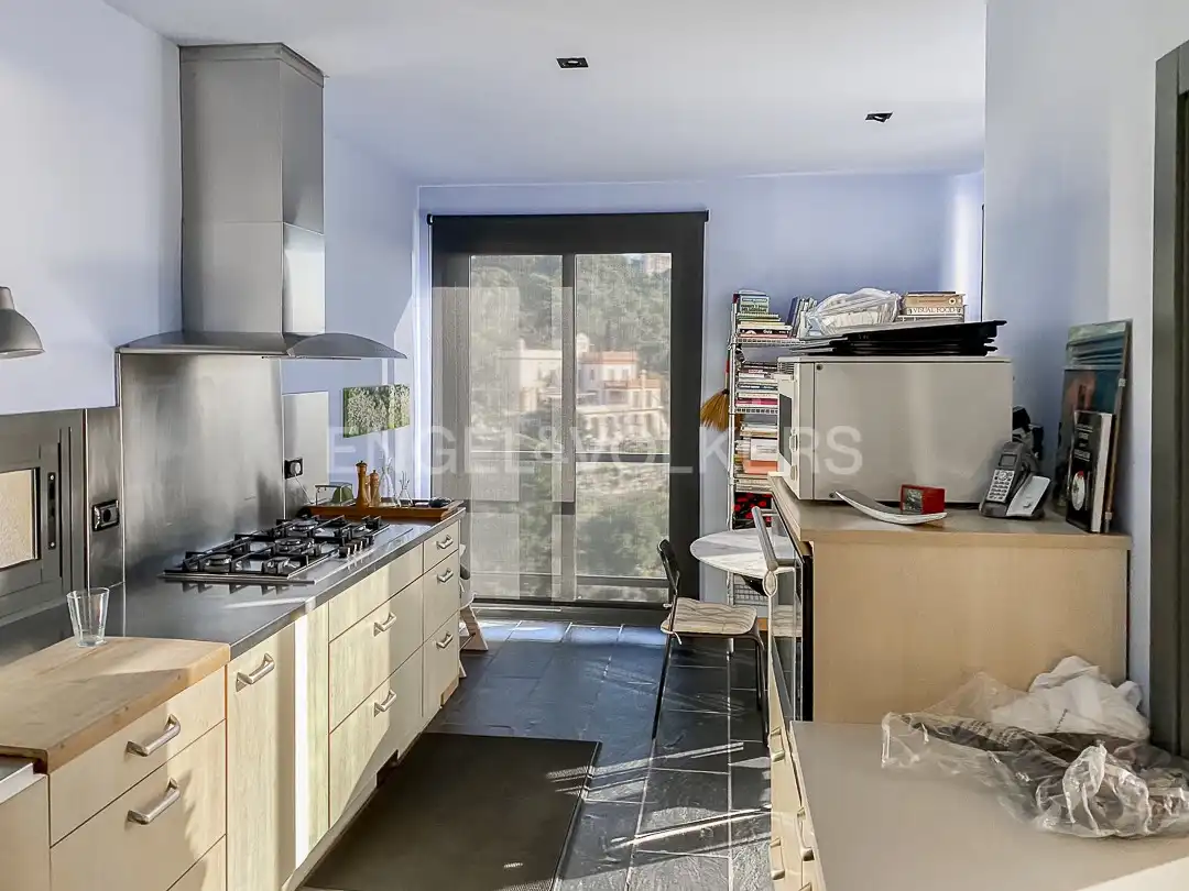 Cocina de Casa o chalet en venta en Barcelona con Calefacción, Jardín privado y Parquet