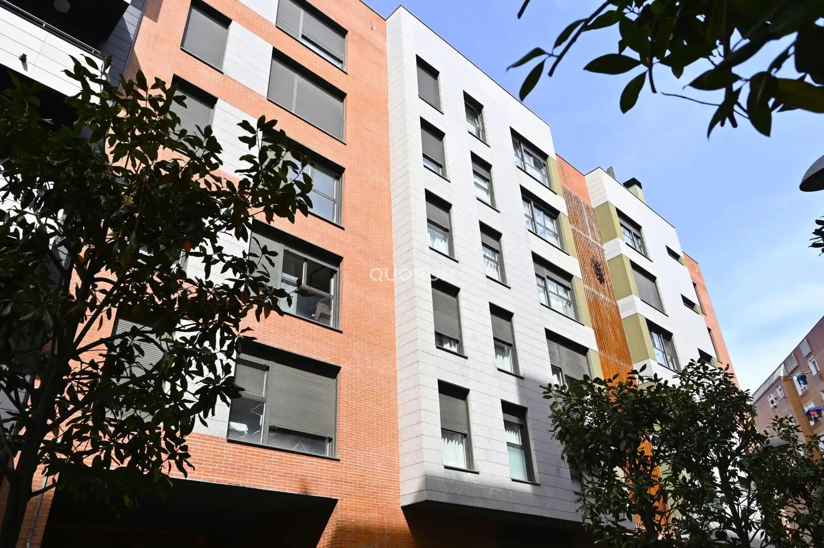 Außenansicht von Wohnung zum Verkauf in Erandio mit Heizung und Abstellraum