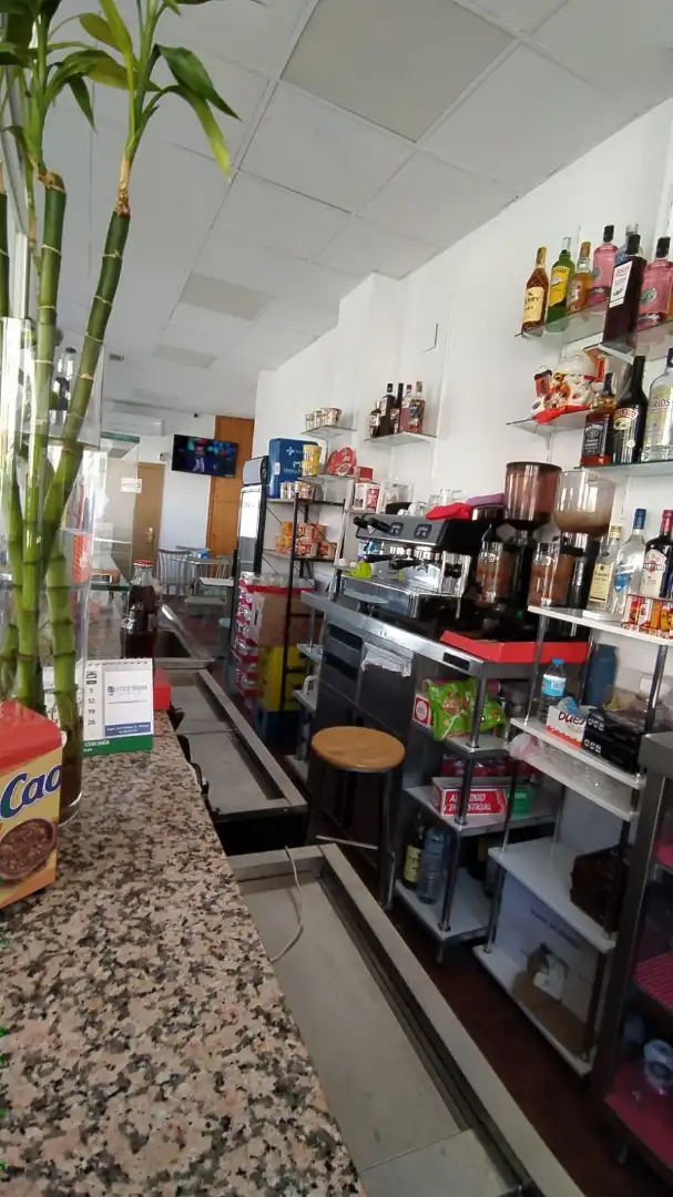 Local en venta en Manises con Aire acondicionado, Amueblado y Alarma