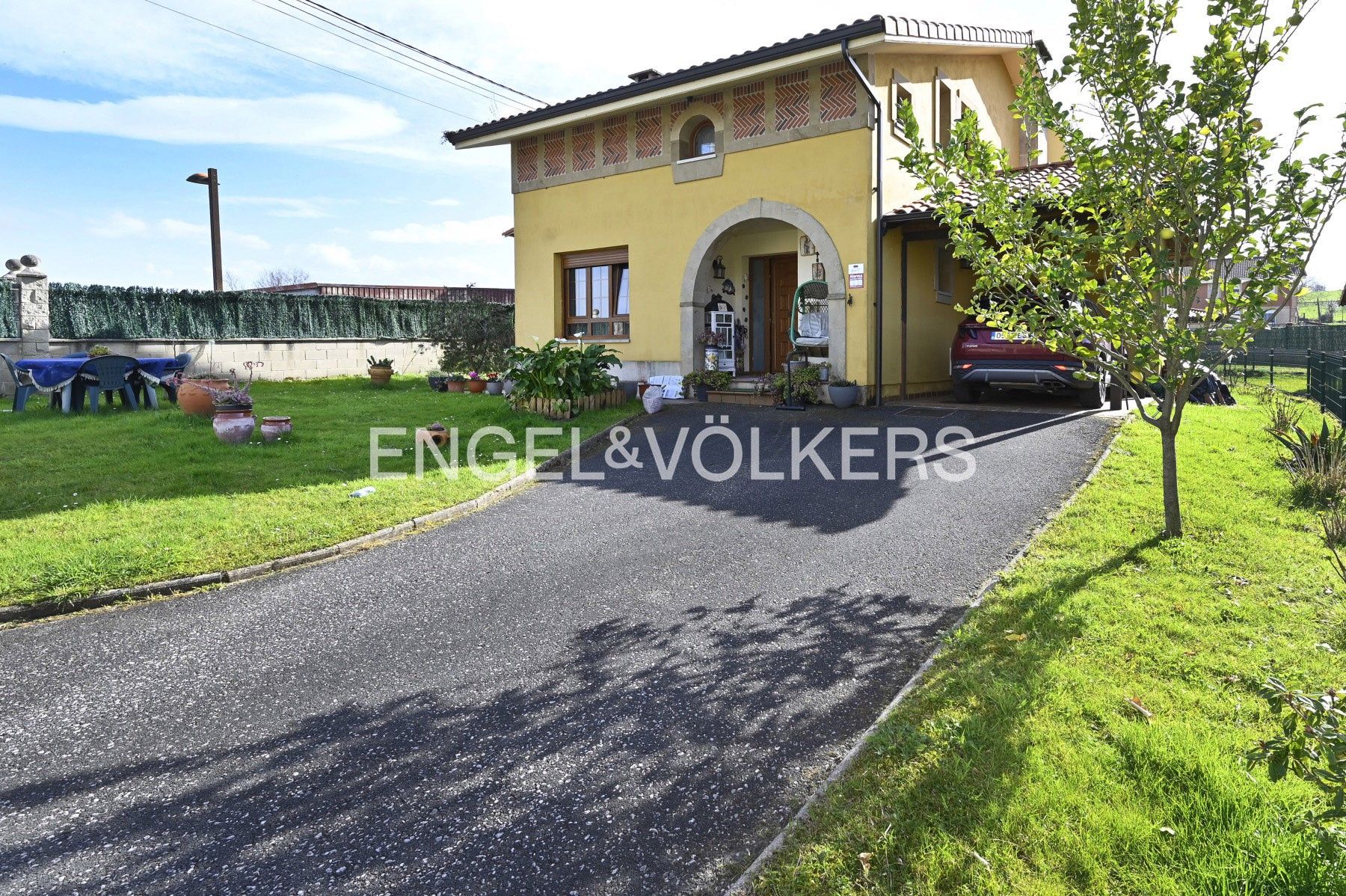 Exterior view of House or chalet for sale in Ampuero  with Air Conditioner, Heating and Private garden