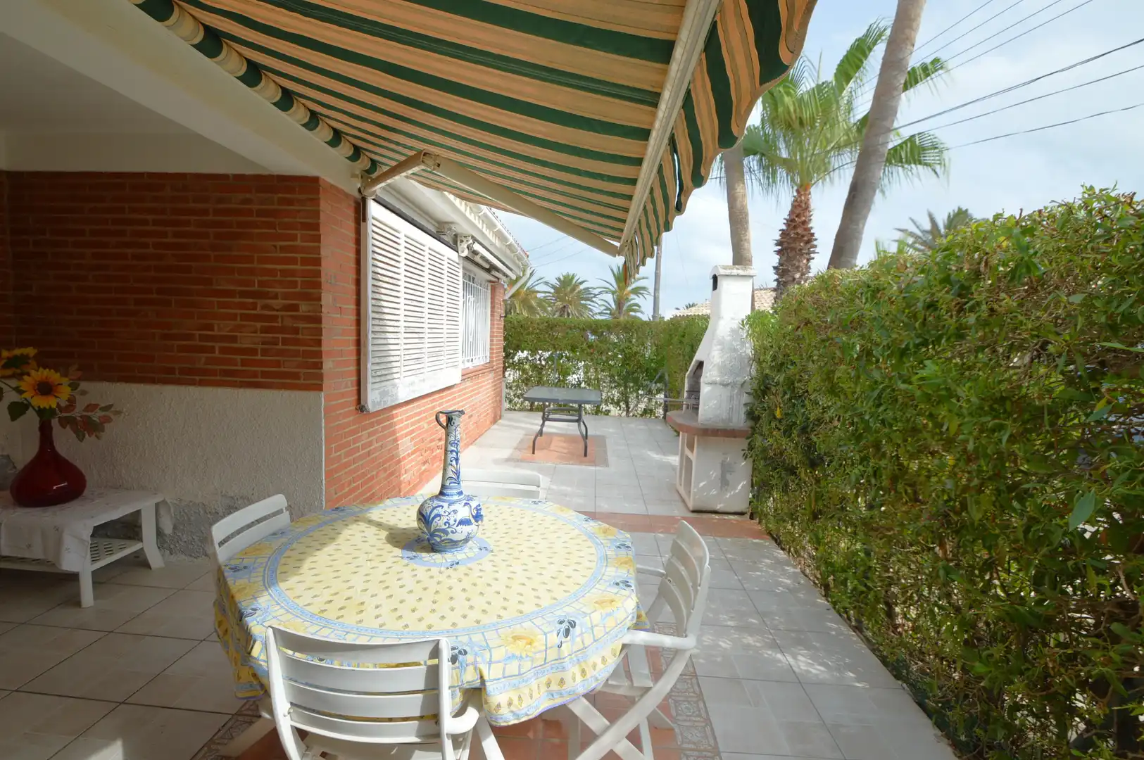 Terrassa de Casa o xalet en venda en Vinaròs amb Aire condicionat, Calefacció i Jardí privat