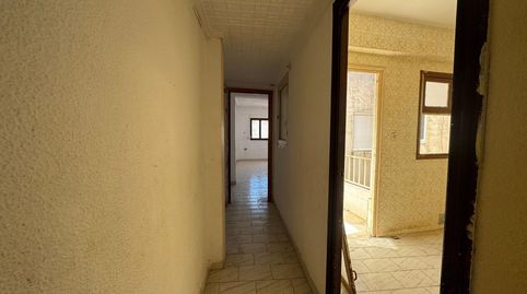 Foto 2 de Piso en venta en Plaza de Toros - Avenida Chapí - Trinquete, Elda