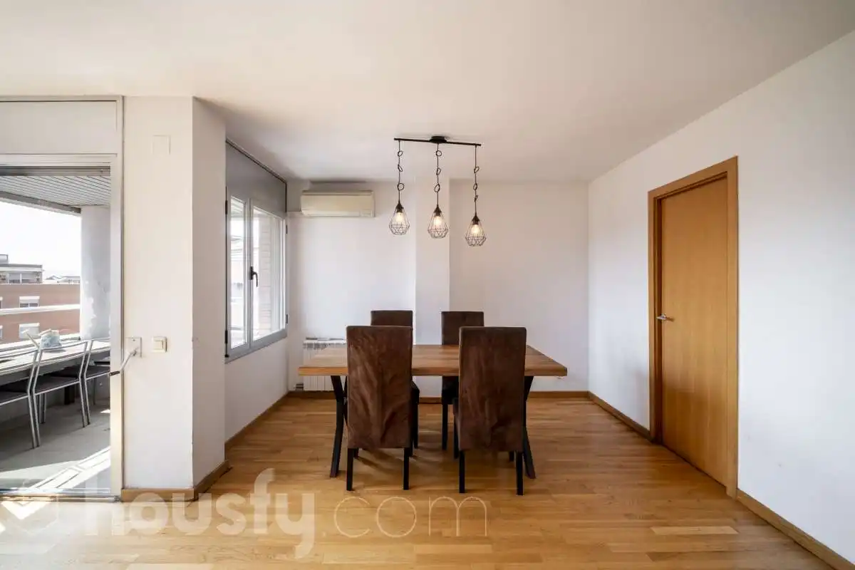 Maisonette zum Verkauf in Avinguda de les Roquetes, Coll Favà