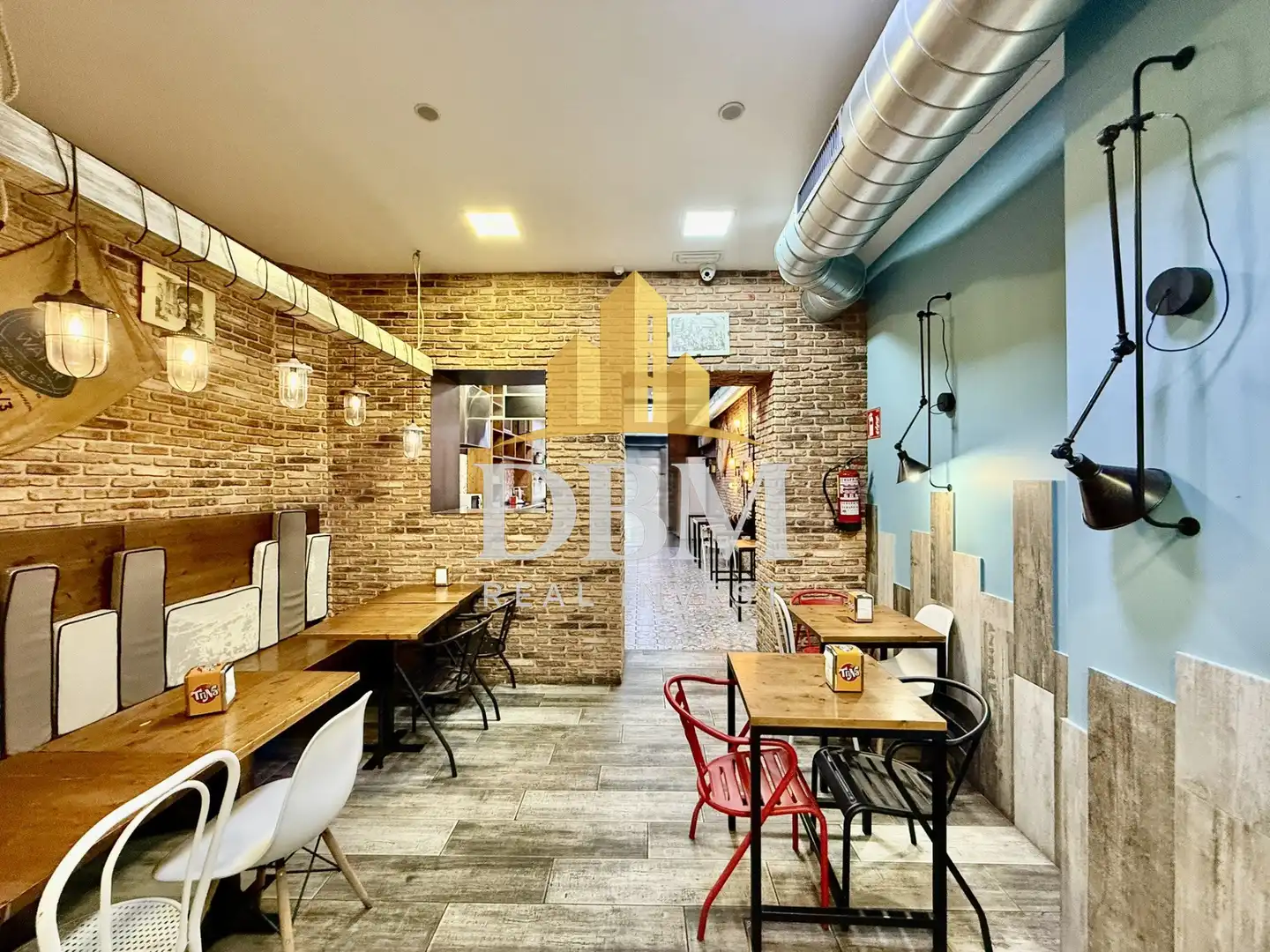 Business premises for transfer in Eixample, imagen 24