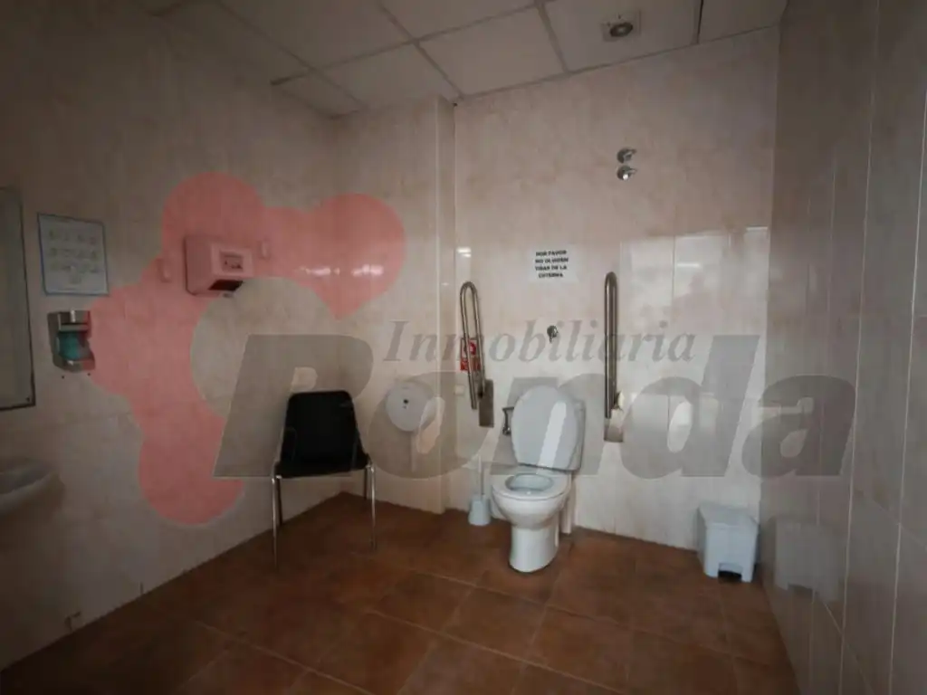 Bany de Local en venda en Lugo