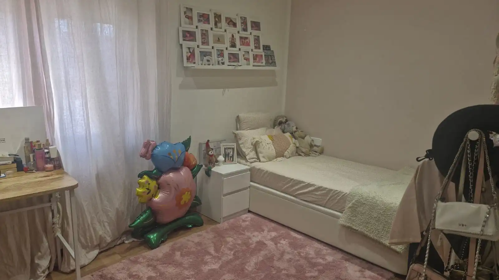 Habitación de Casa o chalet en venta en Cerdanyola del Vallès con Aire acondicionado, Calefacción y Jardín privado
