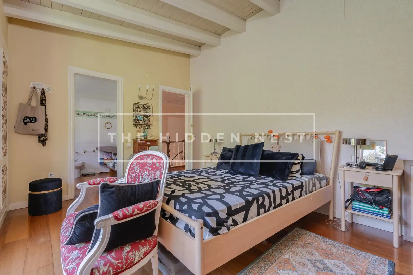 Dormitori de Casa o xalet en venda en Sant Cugat del Vallès amb Aire condicionat, Calefacció i Jardí privat