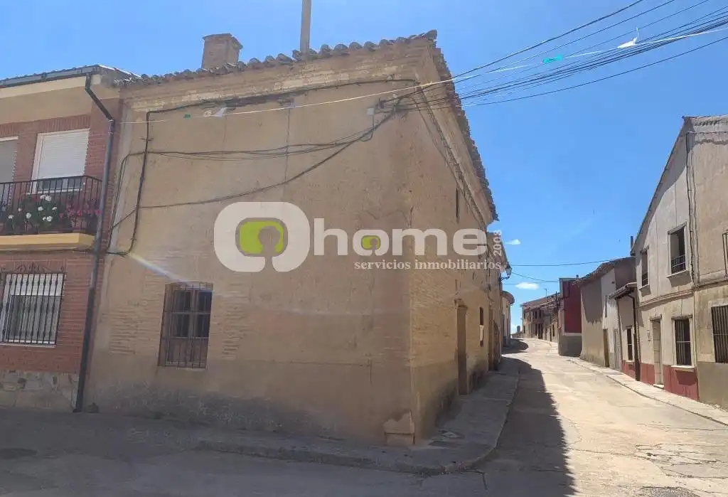 Exterior view of Houses for sale in Pinilla de Toro