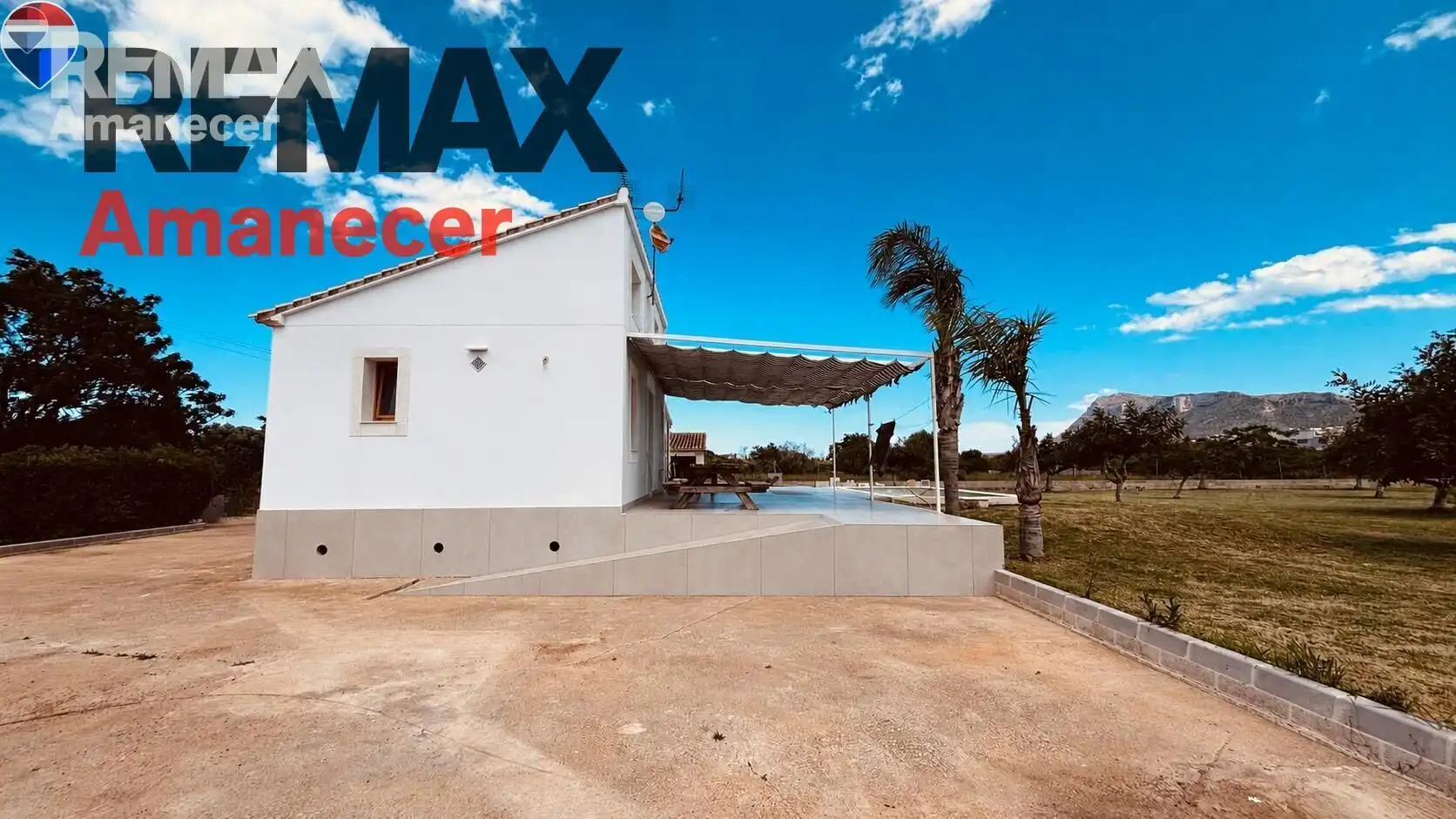 Vista exterior de Casa o chalet de alquiler en Dénia con Aire acondicionado, Jardín privado y Terraza