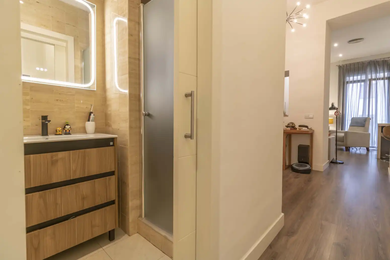 Bathroom of Flat for sale in Sevilla  with Air Conditioner, Heating and Balcony