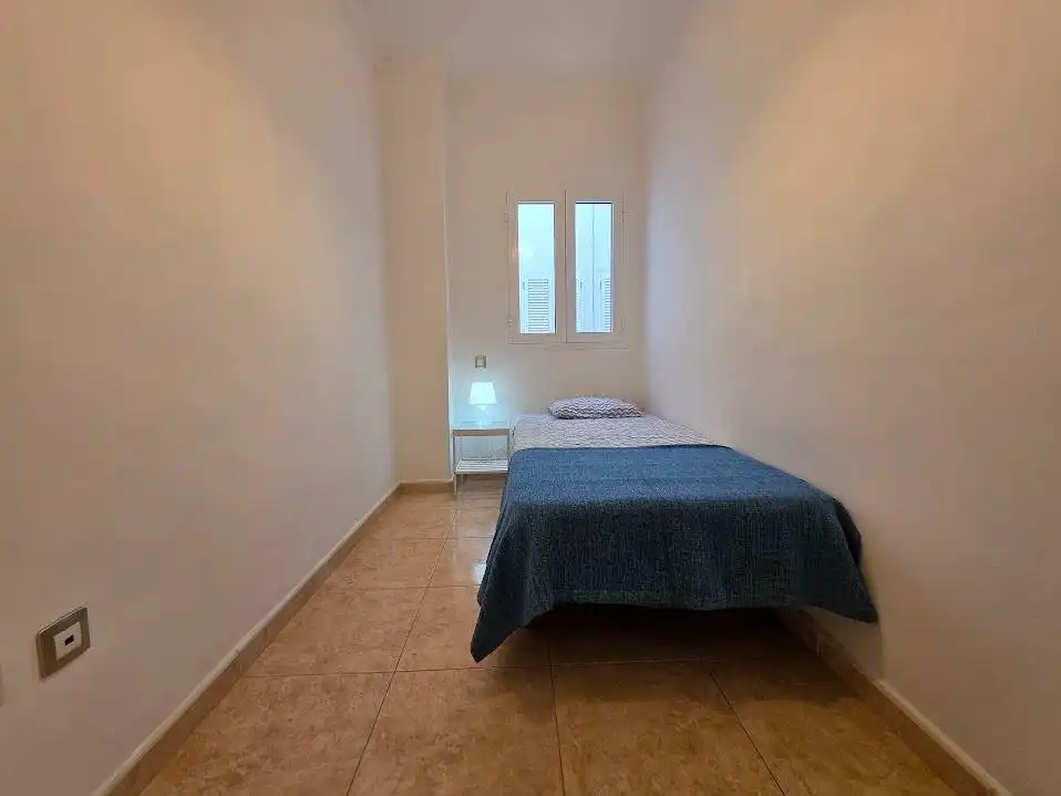 Habitación de Piso en venta en Las Palmas de Gran Canaria con Amueblado