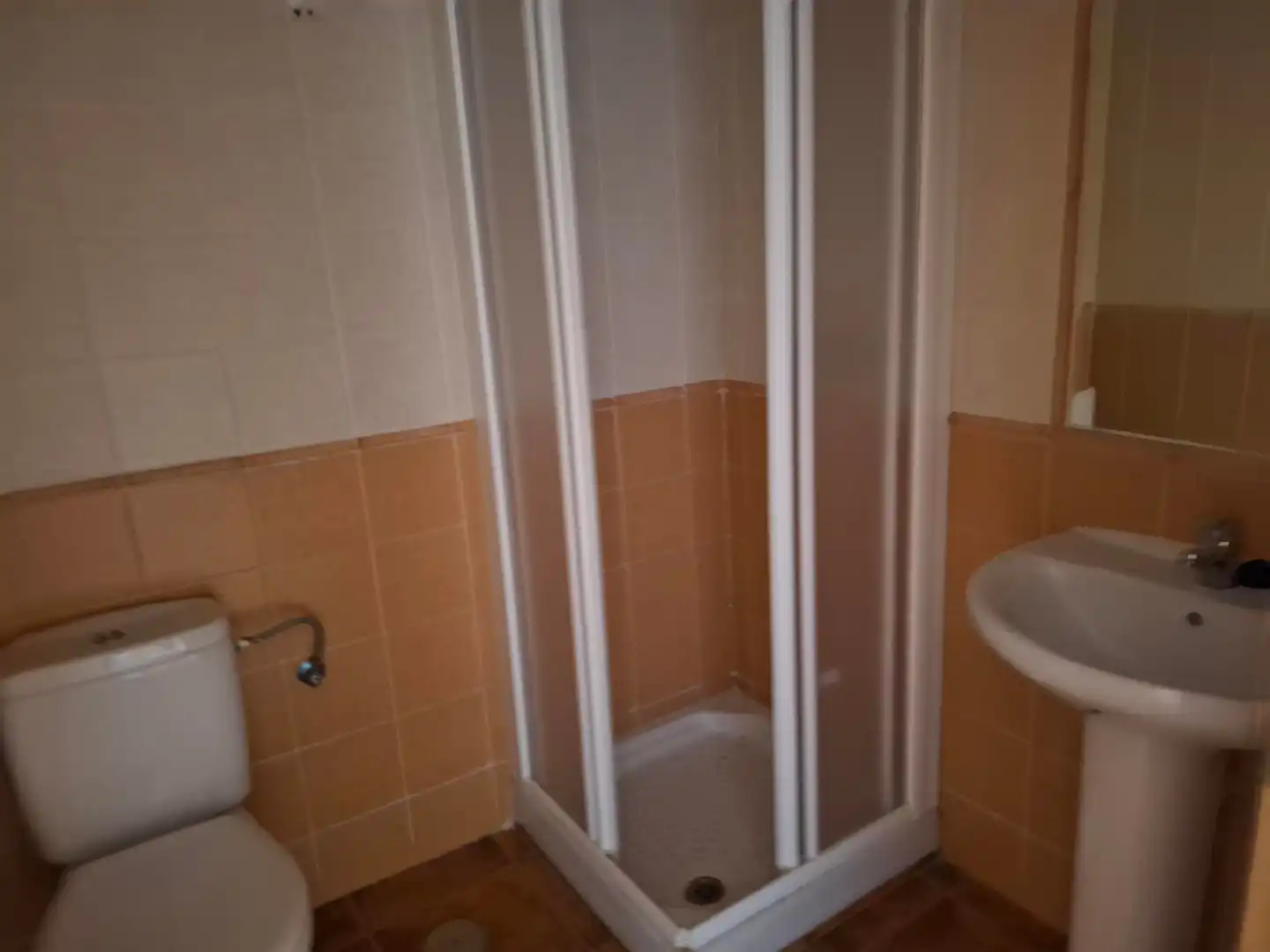 Bathroom of Houses for sale in Las Herencias