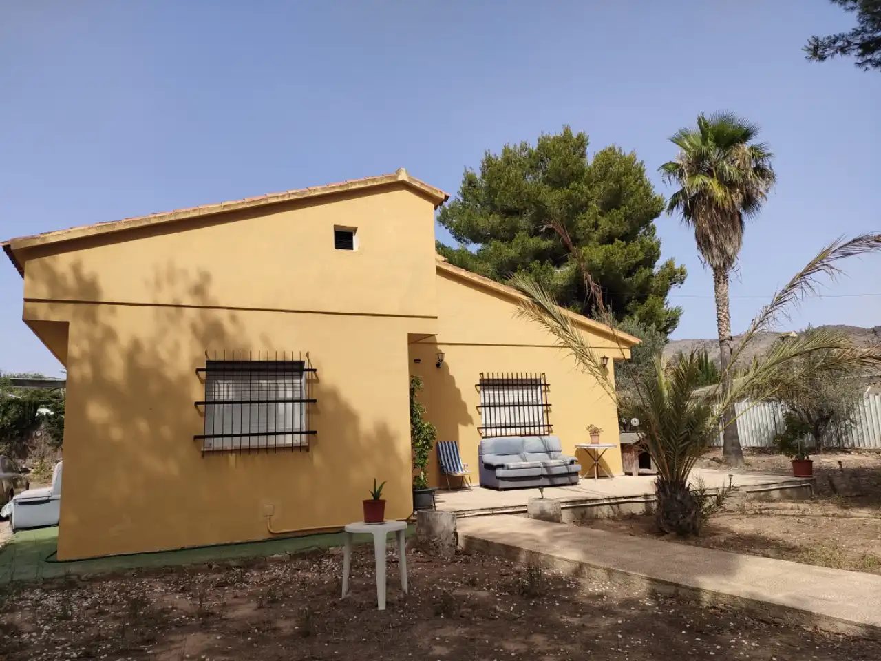 Vista exterior de Casa o xalet en venda en Benidorm amb Moblat