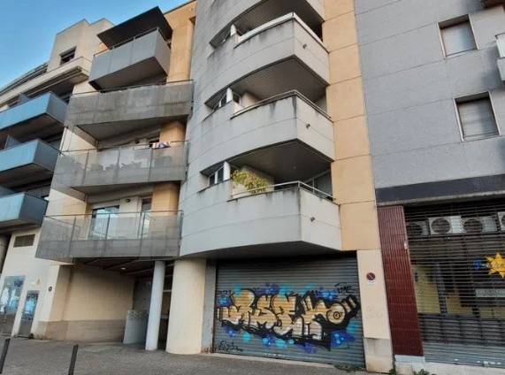 Local comercial en Venta en Carrer del Riu Güell, 83 en La Devesa