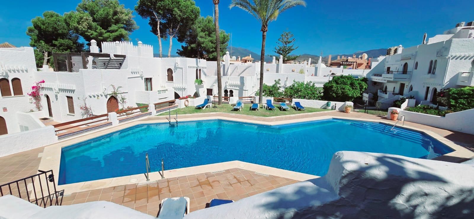Jardí de Dúplex de lloguer en Marbella amb Jardí privat i Piscina comunitària