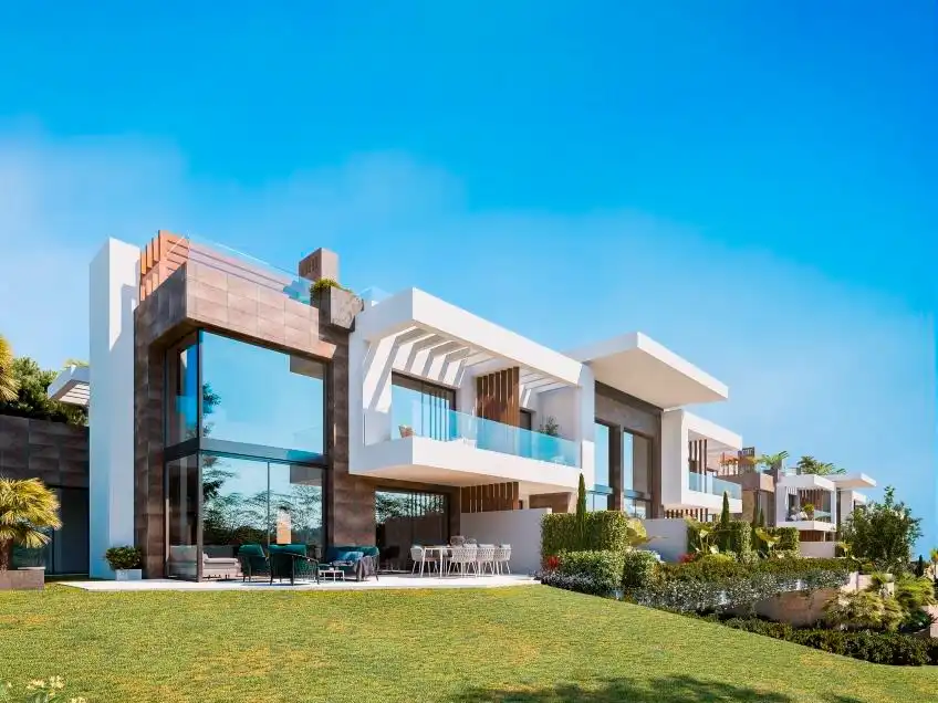 Chalet con piscina en venta en Milla de Oro, imagen 10