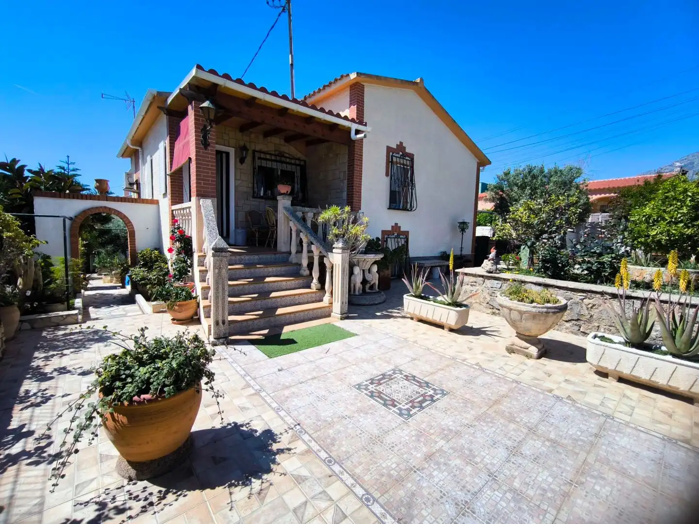Maison à vendre à Coloma