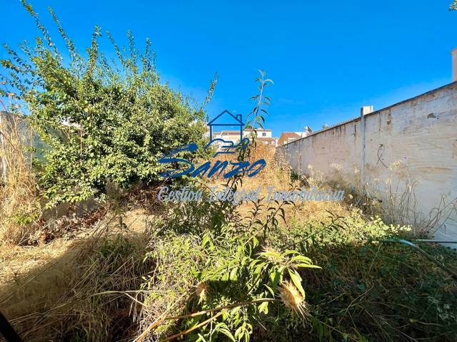 Casa adosada en Venta en Campillos