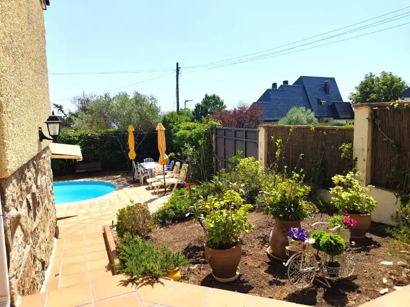 Garden of Houses for sale in Miraflores de la Sierra  with Air Conditioner, Heating and Terrace