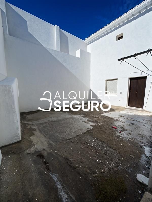 House or chalet to rent in Alcalá , Valverde de Alcalá