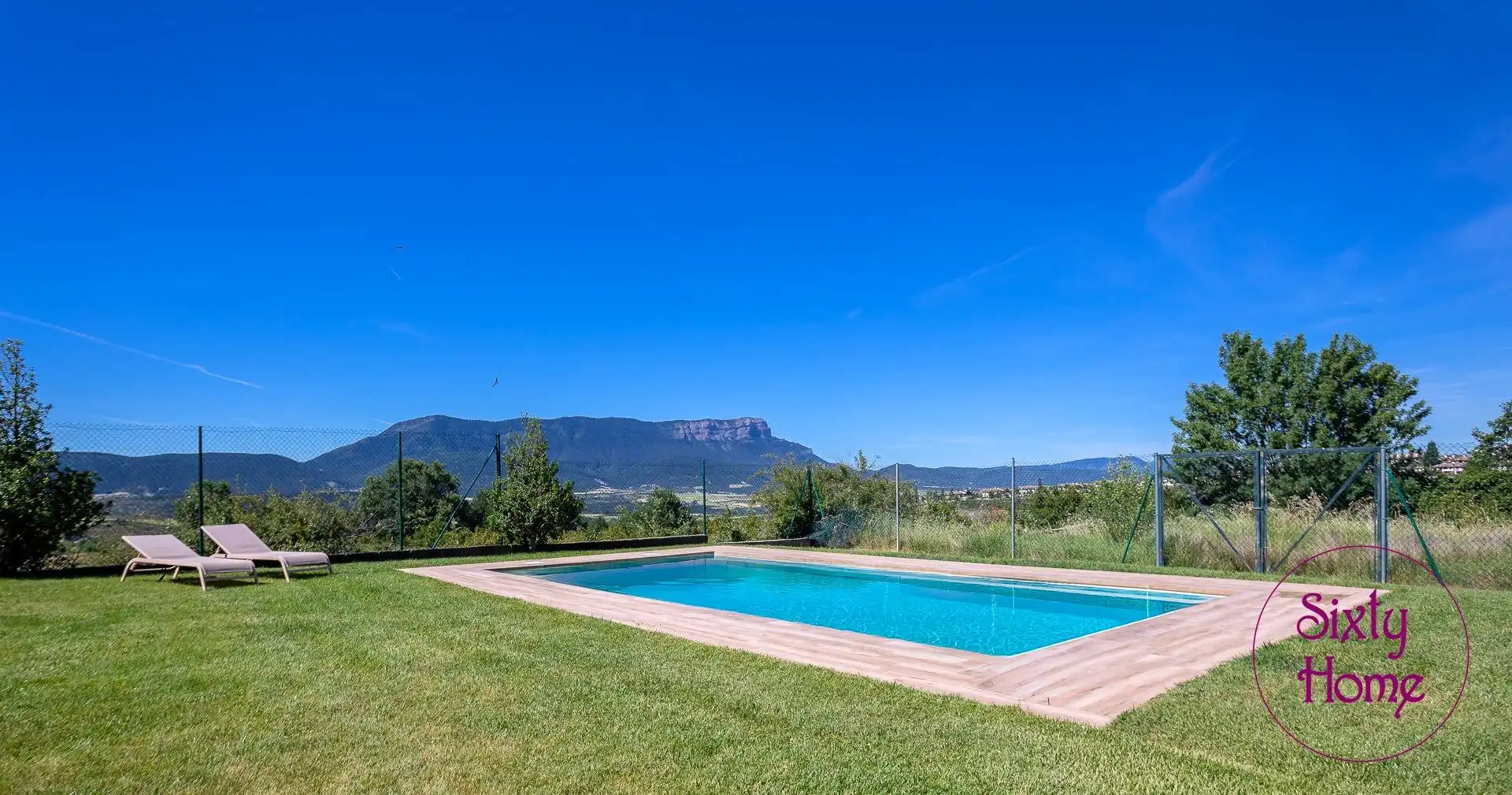 Piscina de Casa o chalet en venta en Jaca con Calefacción, Jardín privado y Parquet