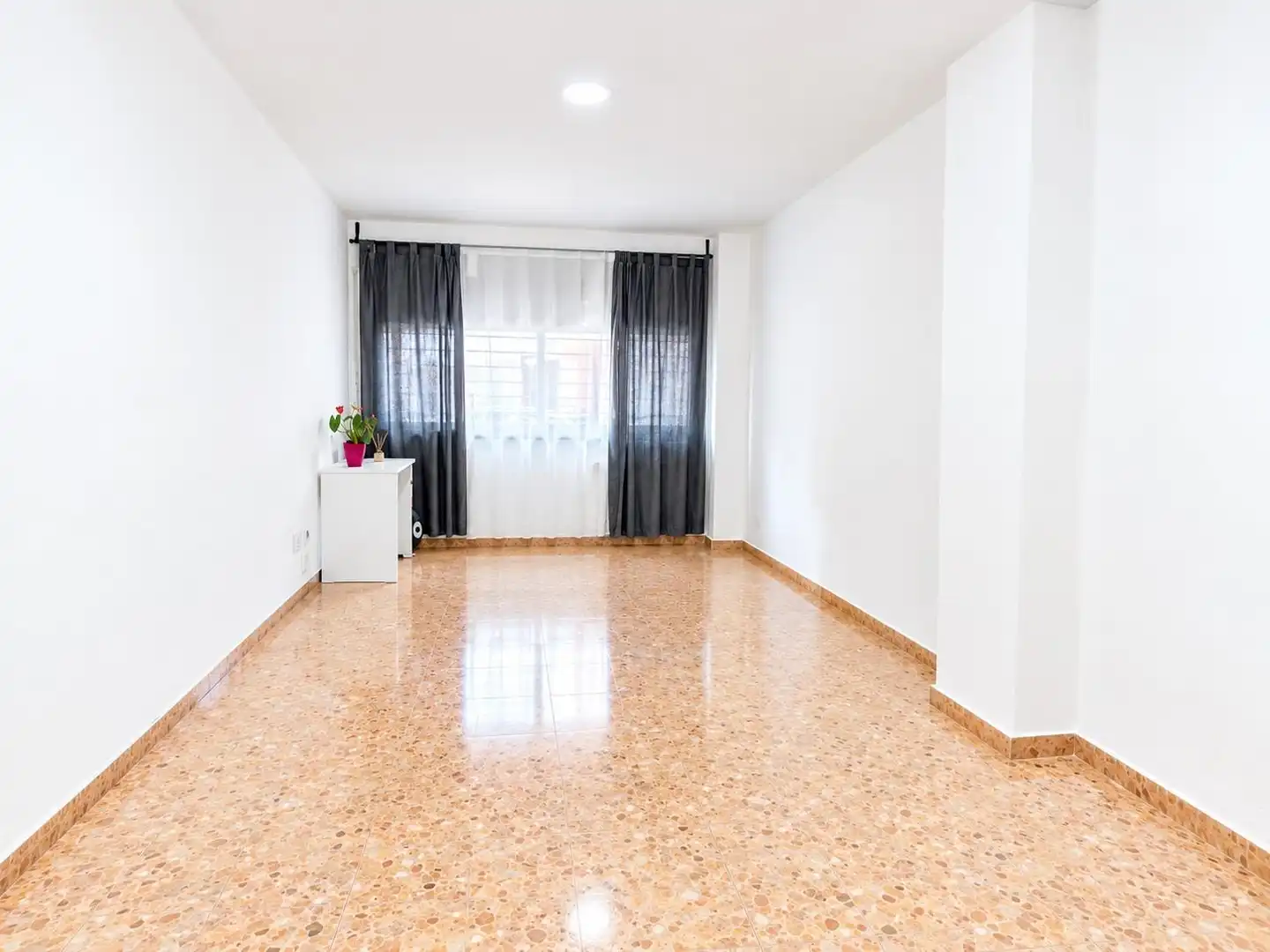 Erdgeschosswohnung mit Aufzug zum Verkauf in Centre - Sant Oleguer, imagen 5