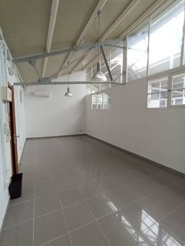 Local comercial en Alquiler en VIRIATO en Trafalgar